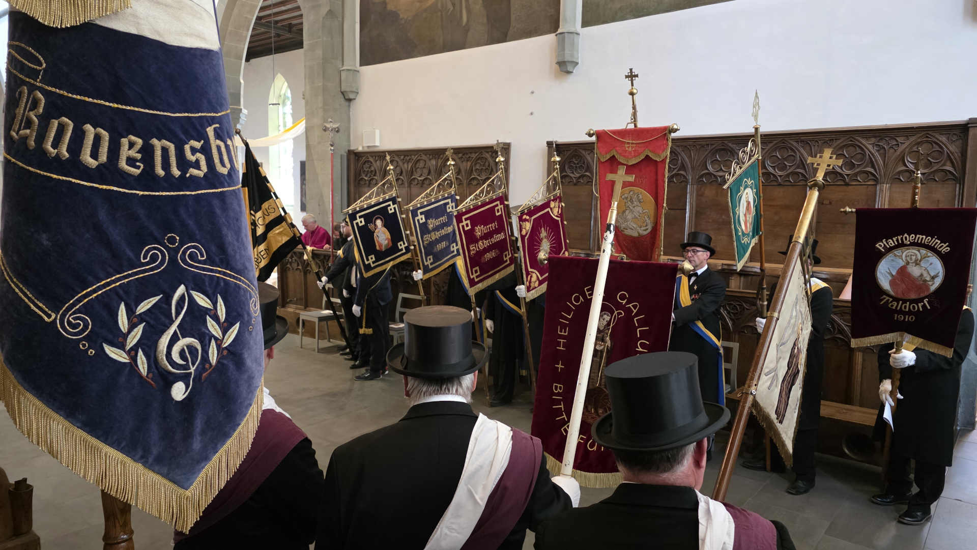 Musikverein-Priesterweihe-in-RV-4